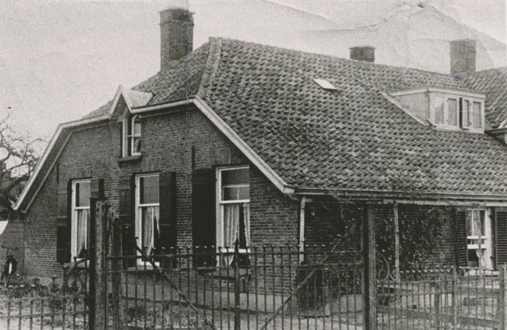 Molenaarshuis Wilhelminaweg - jaren 50