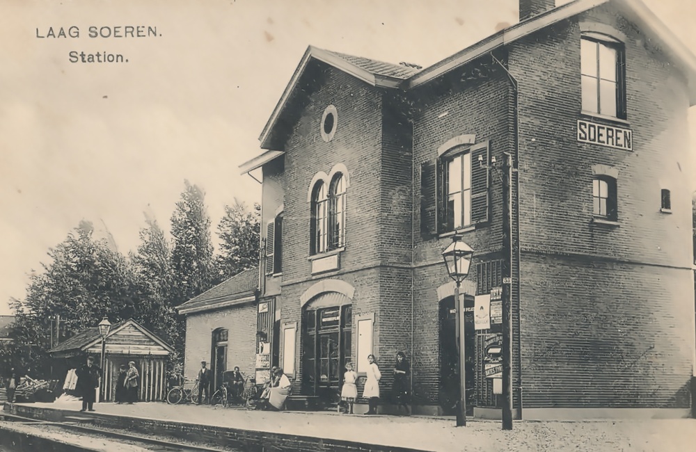 Station Laag Soeren voor 1900