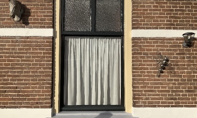 Voegwerk en kozijnen