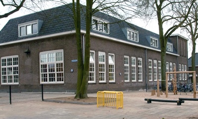 School 2 Dieren