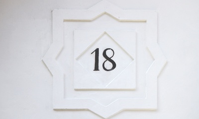 Detail voorgevel woonhuis