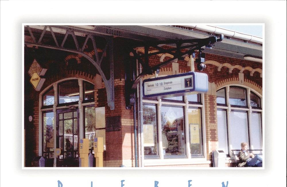 Station, perrongebouw
