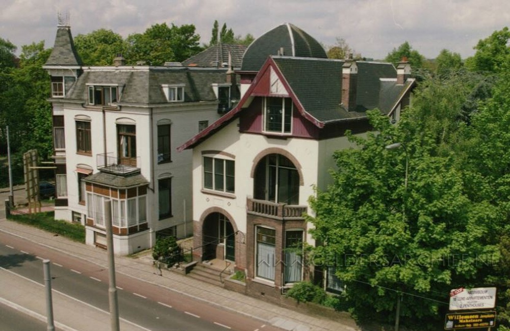 Villa Orthelia - 1992