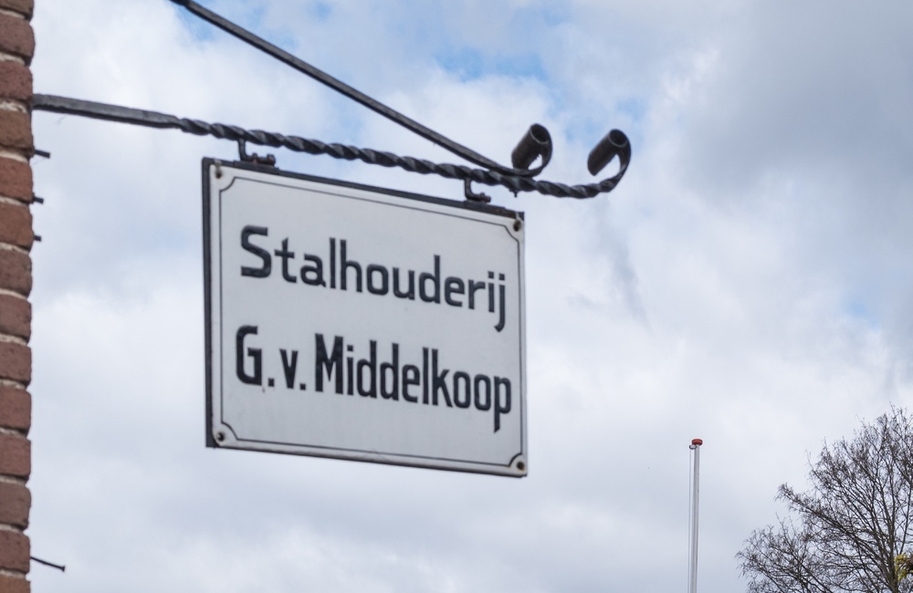 Uithangbord 2016