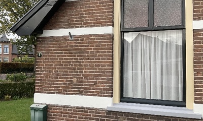 Voegwerk en kozijnen