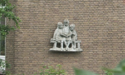 Muurplastiek Arnhemseweg 30