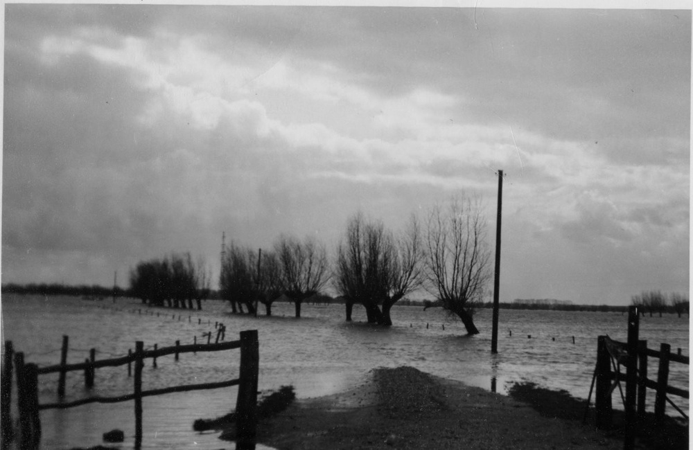 Overstroming Velperbroek - in 1930