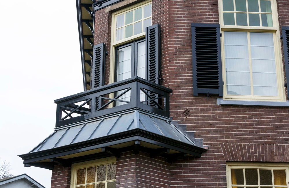 Erker met balkon - 2016