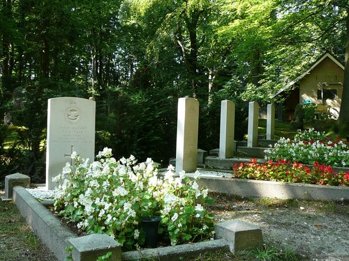 2-oorlogsgraven-ca-2015-01_fs