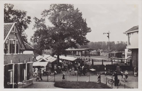 Markt_bij_spoo10_jl