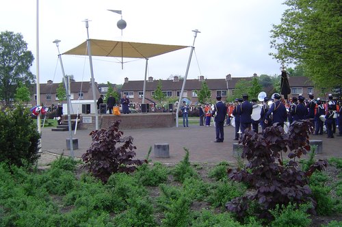 oranjestichting, opening feest