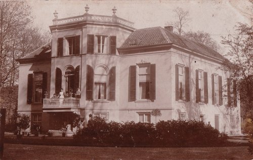 zutost01-hofstet-1909_js