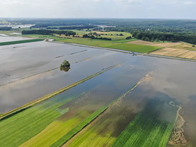 Hoogwater Hattem vanuit de lucht