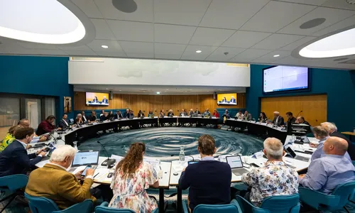 algemeen bestuur in vergadering