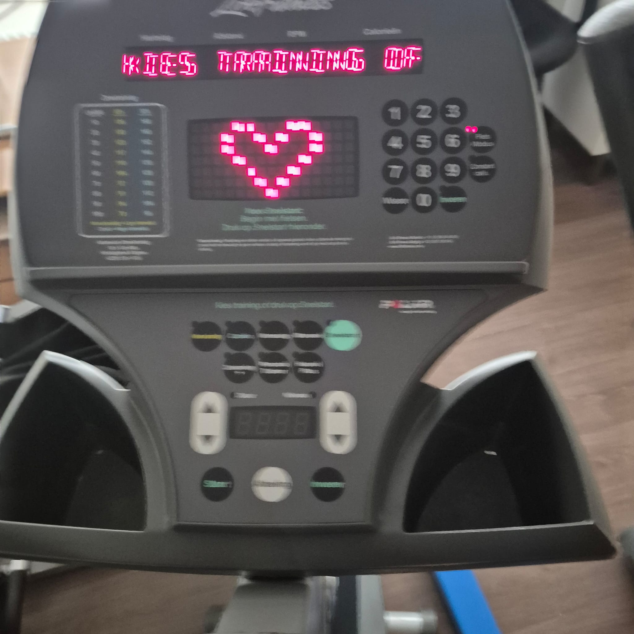 2 x Life fitness 95CI bikes – foto 5 – kavel bij Veilingwinnaar