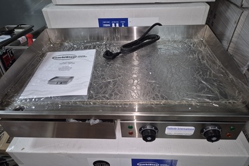 Afbeelding van Bakplaat grillplaat 73 cm nieuw 220v