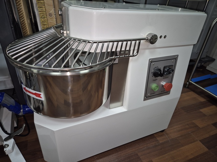 Nieuwe pizza deeg mixer 20 liter