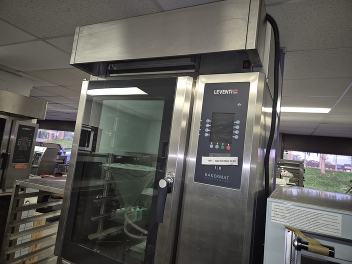 Oven Leventi op rvs onderstel met dampkap
