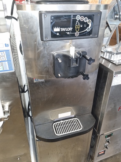 Taylor C708-58 softijsmachine
