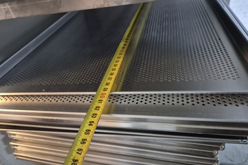 Afbeelding van 10 bakplaten 60x40 nieuw geperforeerd