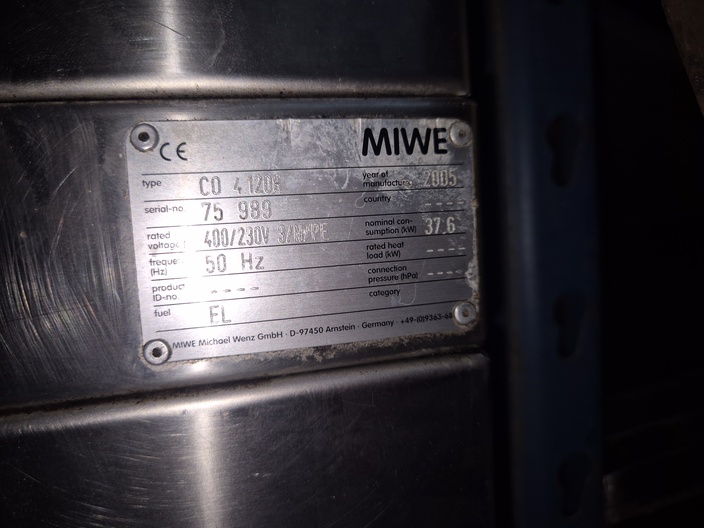 MIWE condo electrically heated deck oven
