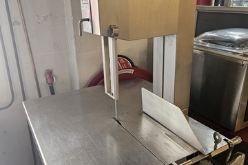 Afbeelding van MADO Selekta 2 lintzaagmachine