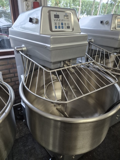 spiral mixer N-80T demo model