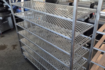 Afbeelding van Aluminium brood afkoelwagen