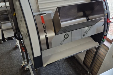 Afbeelding van Nieuwe stokbroodmachine JAC op rvs onderstel