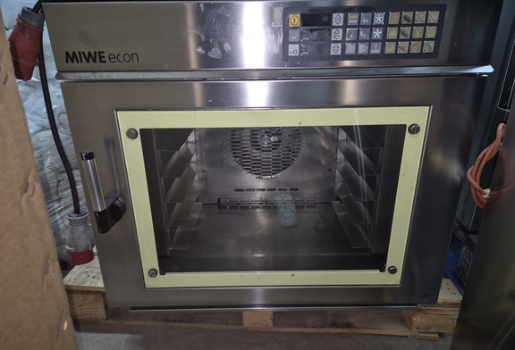Afbeelding van Veiling bakkerij inventaris lunchroom Amsterdam-Zuid