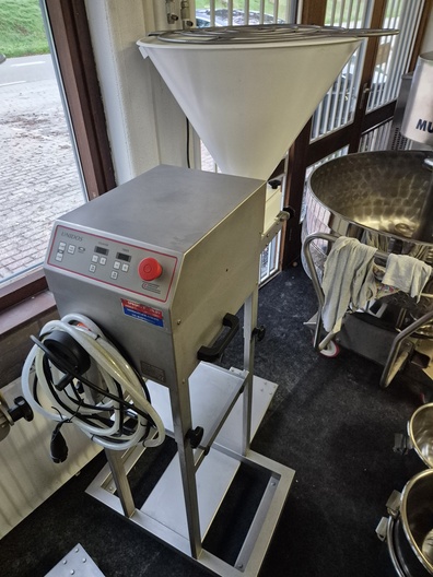 Unidos DPS-5 oliebollen doseermachine