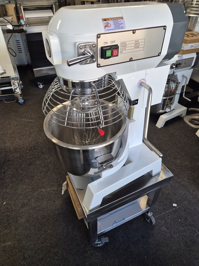 Planeetmixer 20 L op rvs wagen NIEUW