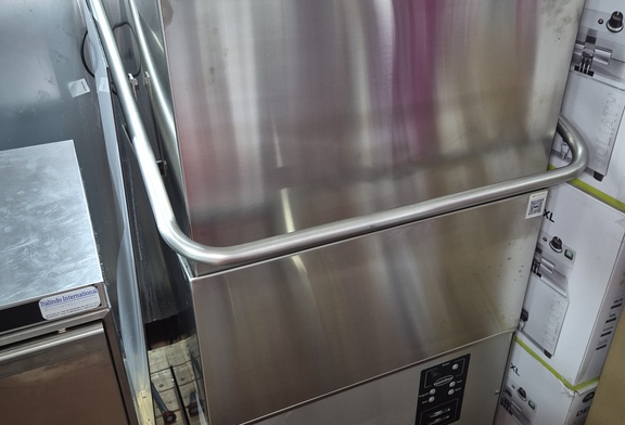 Afbeelding van Veiling Amsterdam met ijsmachines grill pizzeria horeca-apparatuur