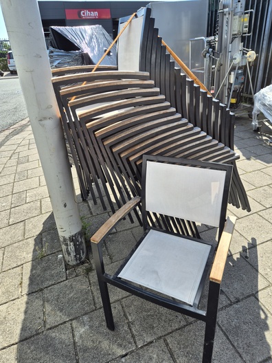 Partij terrasstoelen horeca stapelbaar