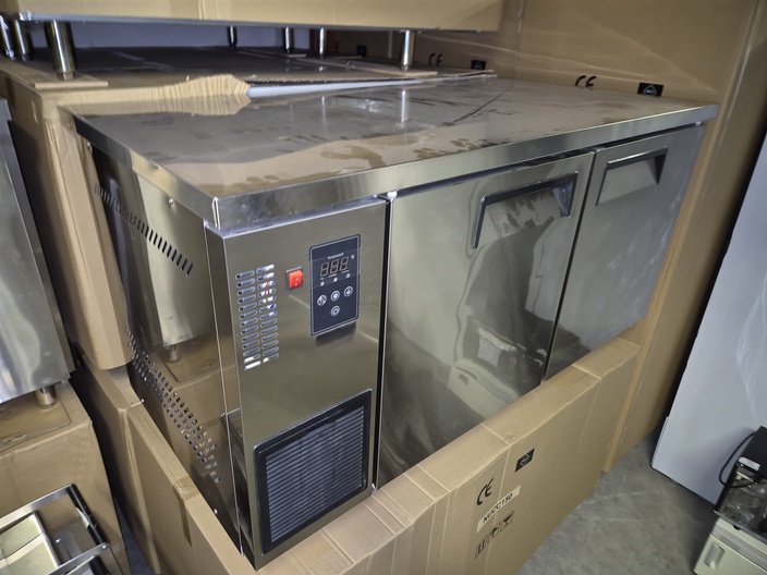 rvs 2 deurs koelwerkbank 150 cm nieuw
