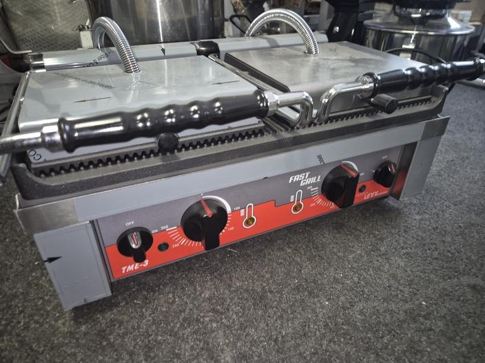Contactgrill dubbel geribbeld nieuw