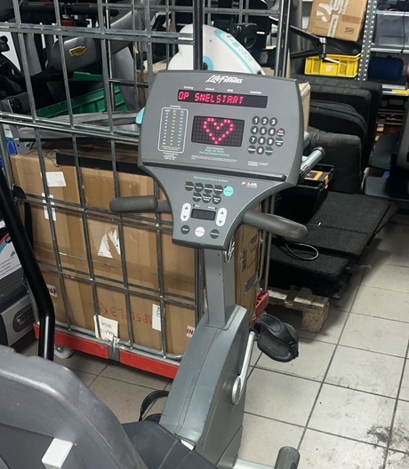 Life fitness bike recline ligfiets