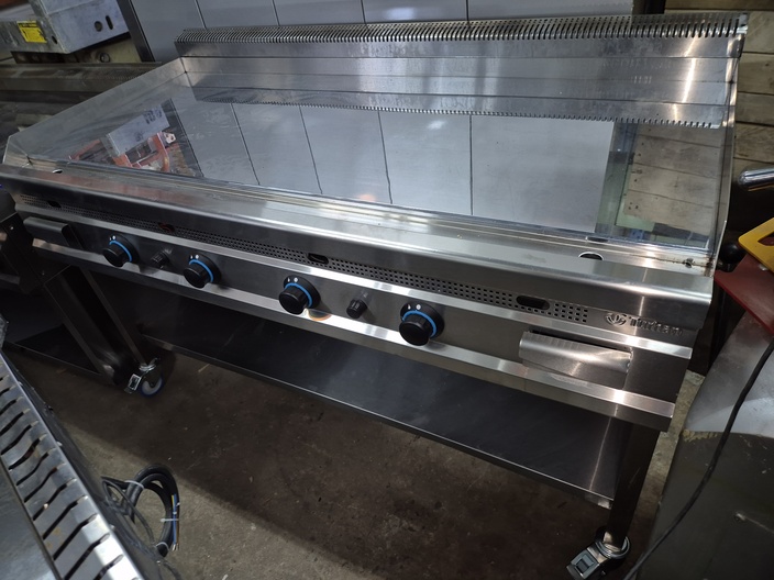 Spiegel bakplaat gas op onderstel met wielen 120 cm 