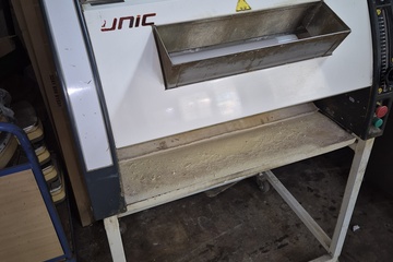 Afbeelding van JAC UNIC C2 stokbroodmachine op onderstel