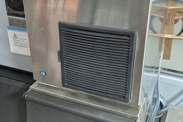 Afbeelding van Hoshizaki nuggetijsmachine FM-170AKE-N-SB en bunker