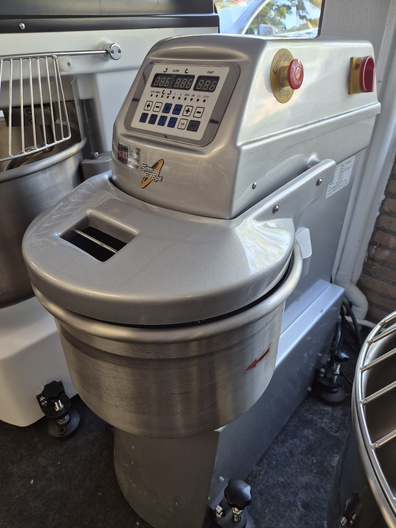 Spiralmixer KM-25