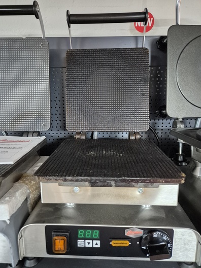 Stroopwafelijzer Neumarker