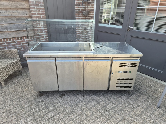 rvs koelwerkbank met glasopbouw