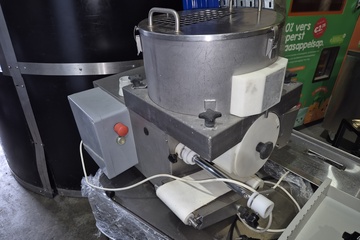 Afbeelding van Deighton hamburger machine