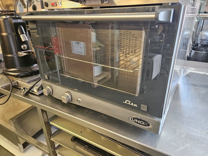 UNOX oven